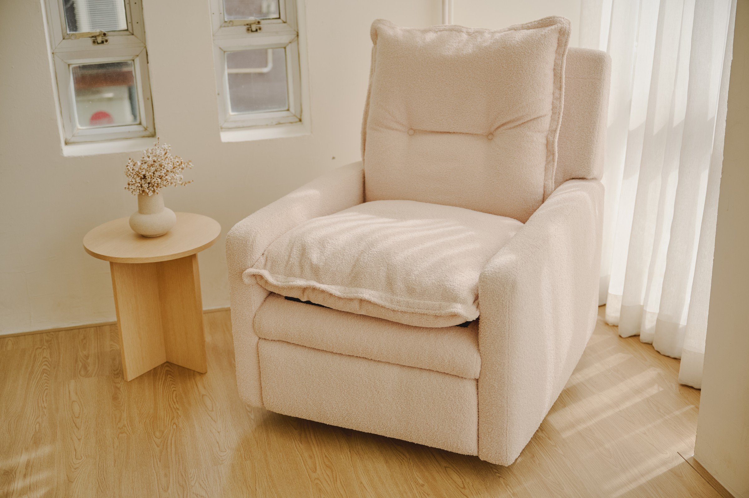 abel-1-seater-motion-recliner_SKHOME-74.jpg