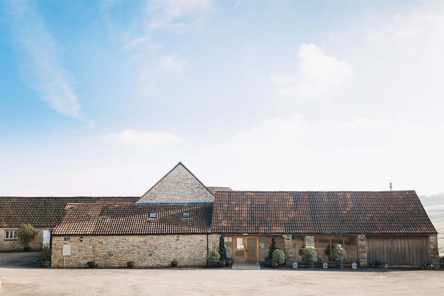 Kingscote Barn, Tetbury Wedding Photography-10.JPG