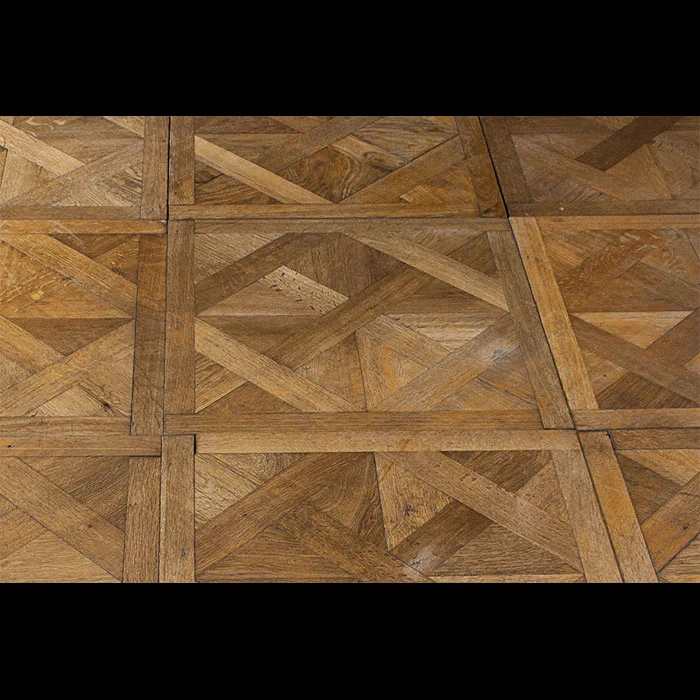 AP152_versailles_massive_5.jpg