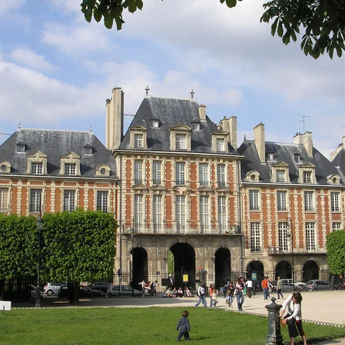 Place des Vosges, Paris