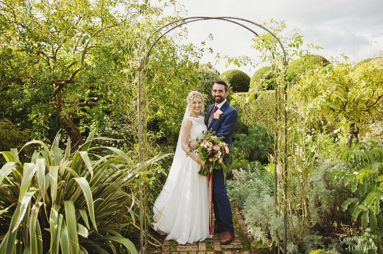 Birtsmorton-Wedding-Photography-GemmaWilliams220(pp_w768_h511).jpg