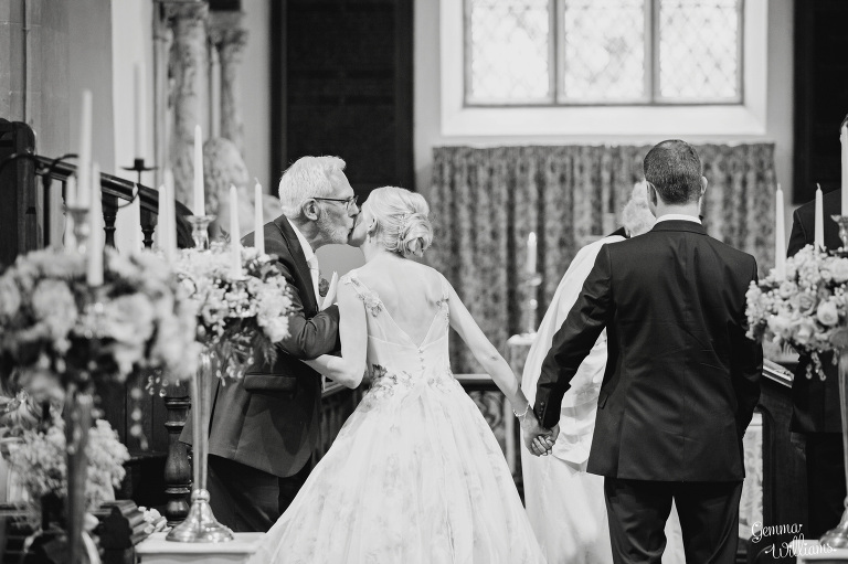 birtsmorton-wedding-gemmawilliamsphotography_0028(pp_w768_h511).jpg