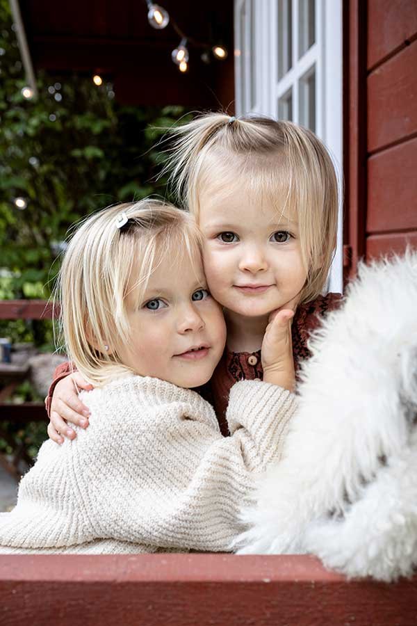 Fotoshooting-mit-der-Familie-Weihnachtsgeschenk-Fotoshooting-Gutschein-fuer-Frauen-Maenner-Wetzlar-Giessen-Herborn-Dillenburg-Hessen-Lahn-Dill-Kreis-Fotoshooting-Fotograf-Familienshooting-Geschenk_Marinelle-Lautz_37-2.jpg