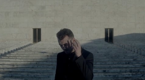 SAM SMITH - WRITING'S ON THE WALL