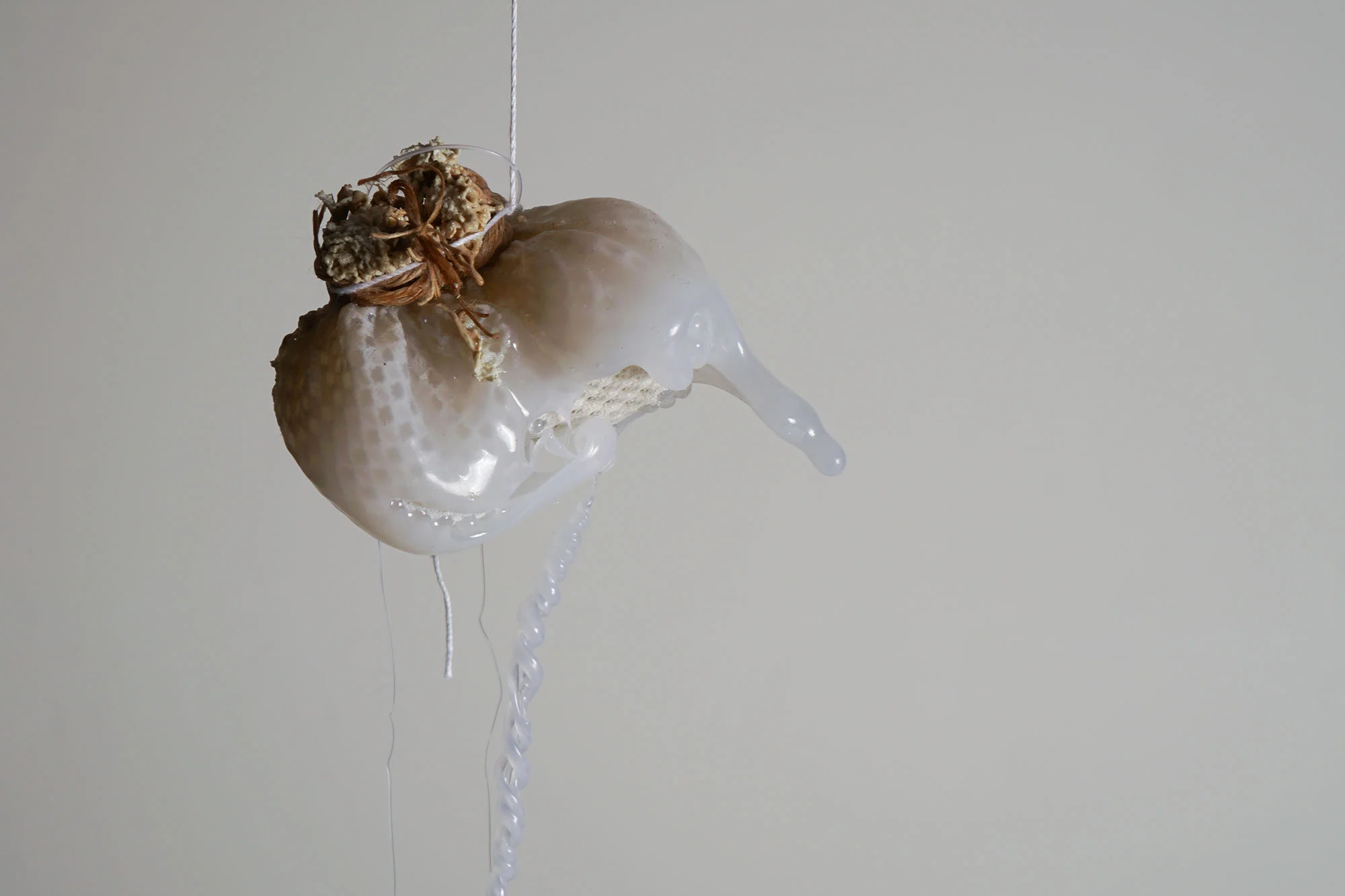 Phase 1 - Materialität - Intuitives Spiel Autor: Lenn Gerlach Photo: Jan Cafuk, Yannik Kaiser, 2016
