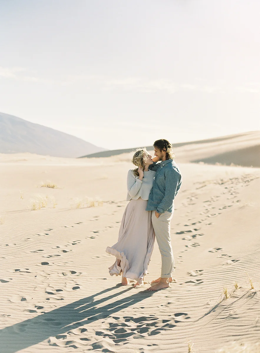 colorado sand dunes engagement session
