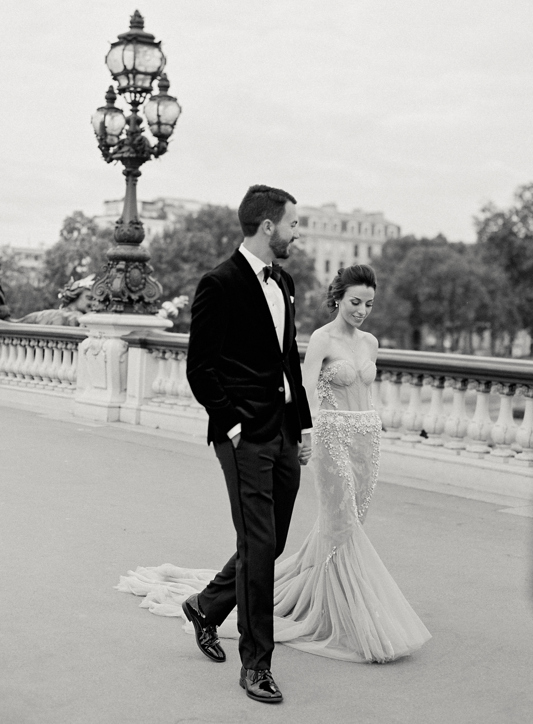 Paris-France-Film-Wedding-Carrie King Photographer-80.jpg