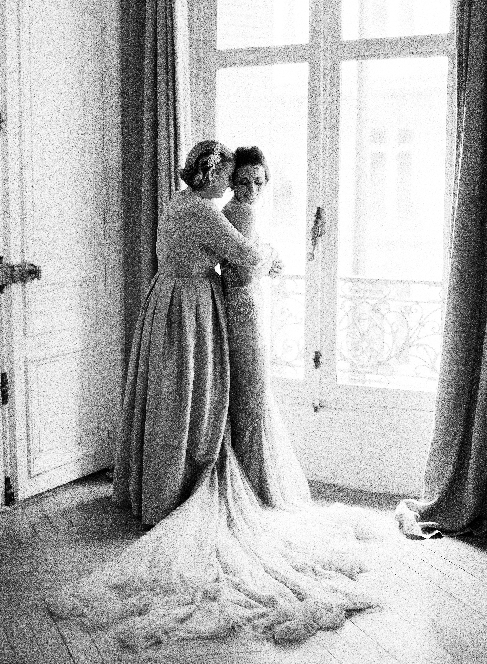 Paris Real Wedding-Carrie King Photographer-1.jpg