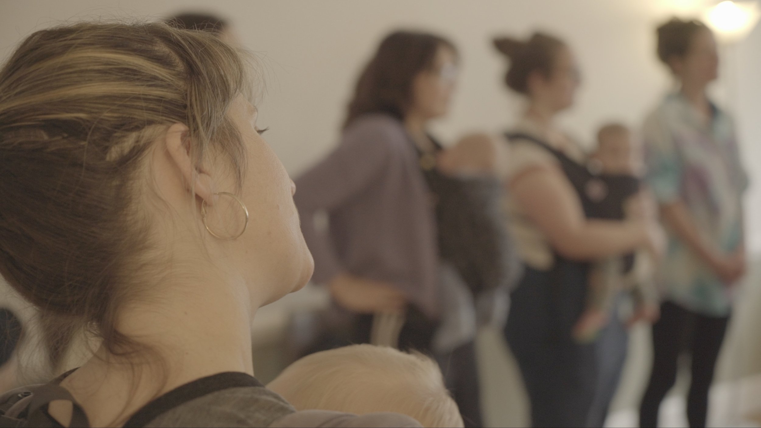 Blurry few people.jpg