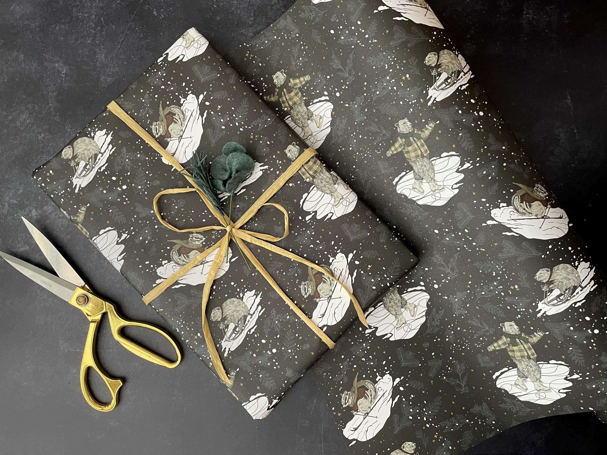 dashing through the snow wrapping paper 6.jpg