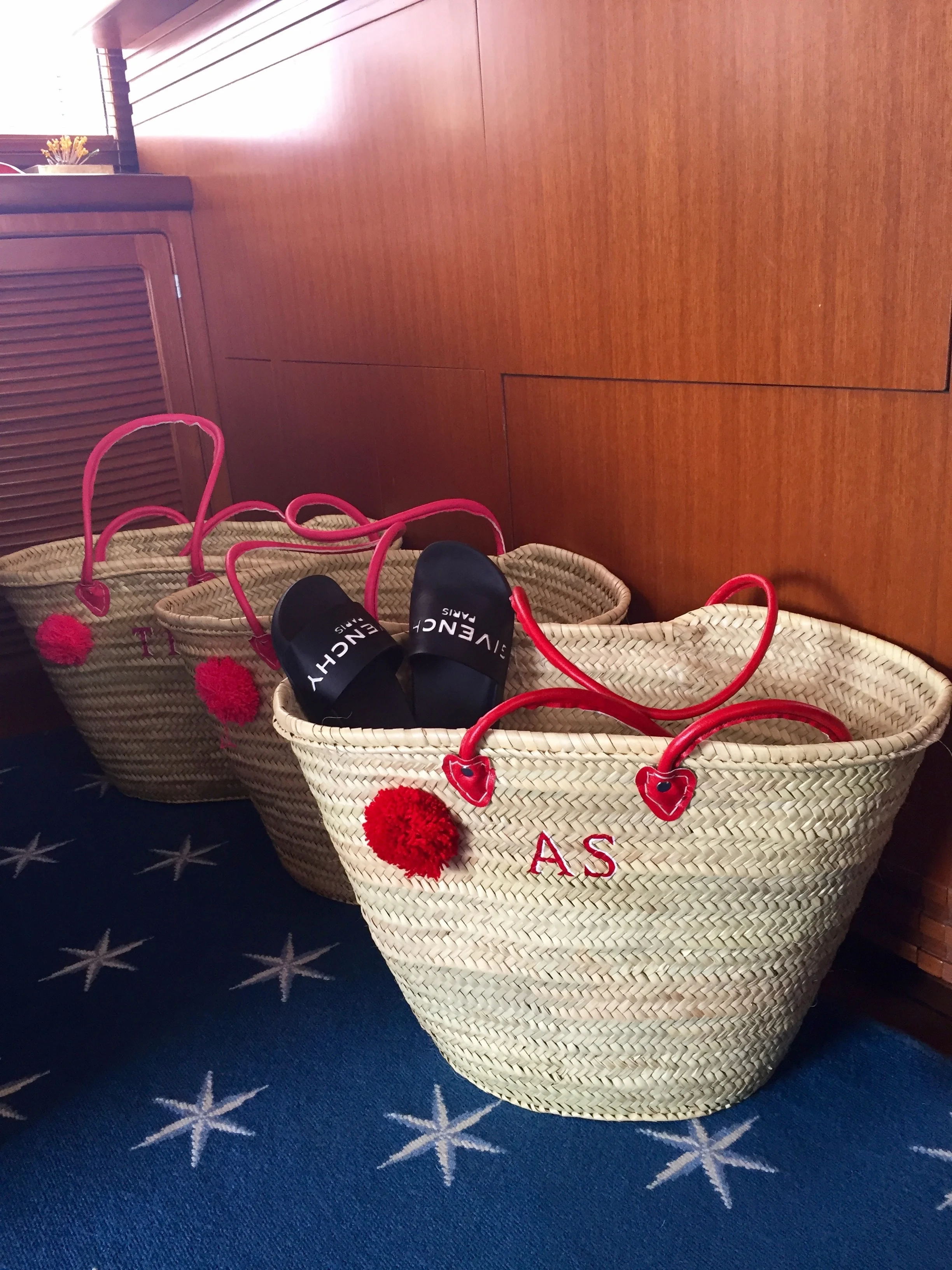 Baskets & Givenchy
