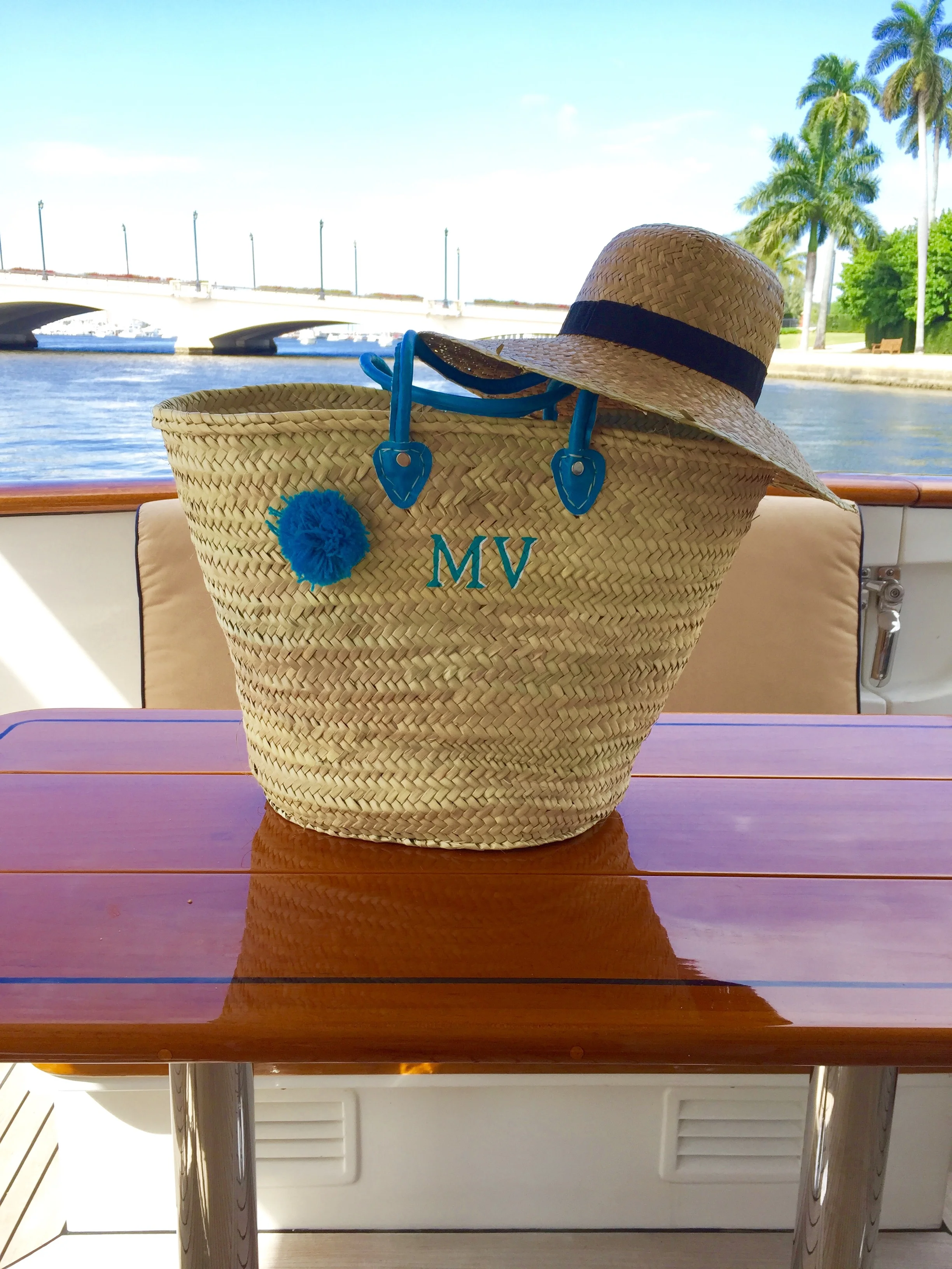 The Aqua combo was used for the Bridal party