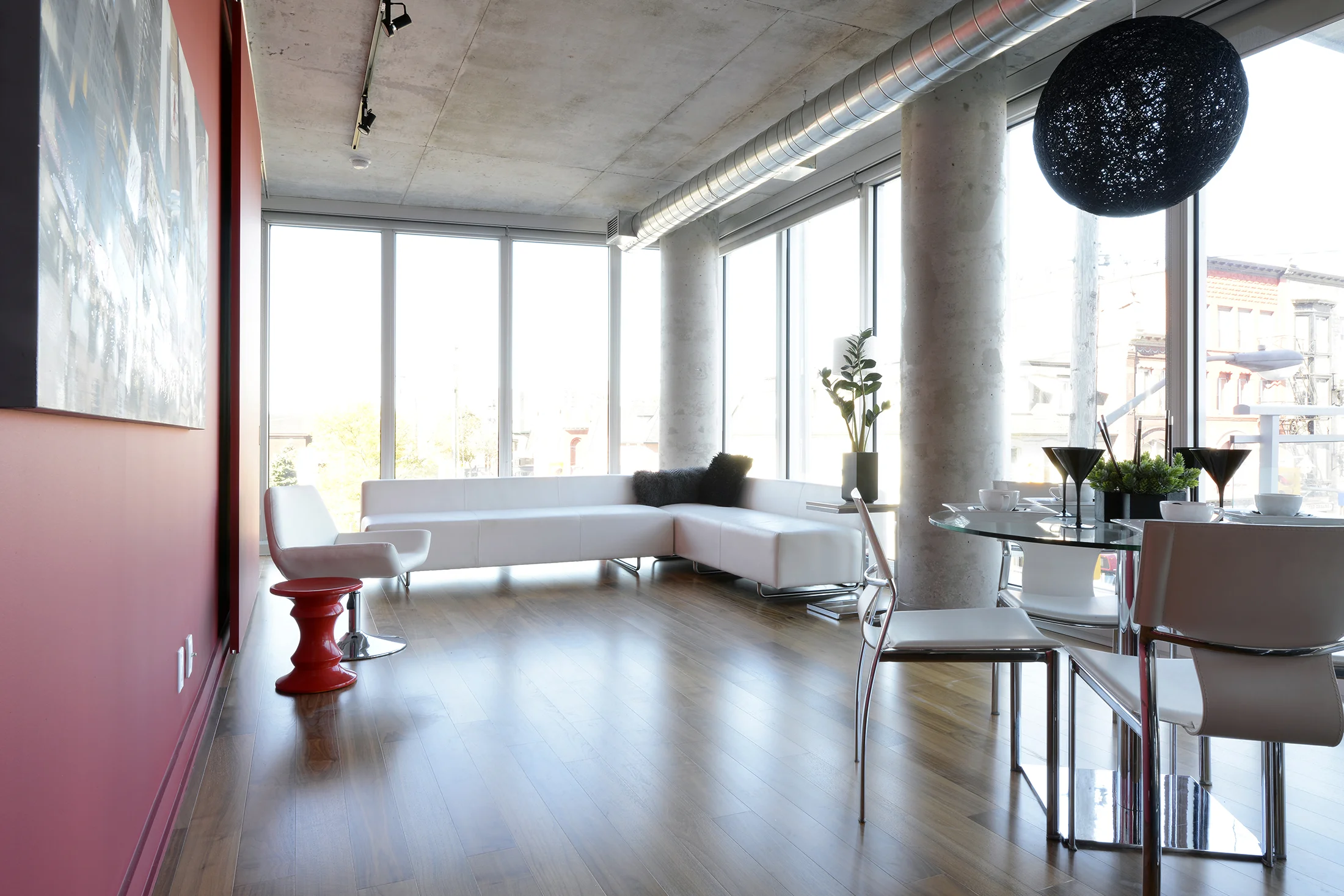 InteriorSlideshow_Central1.jpg