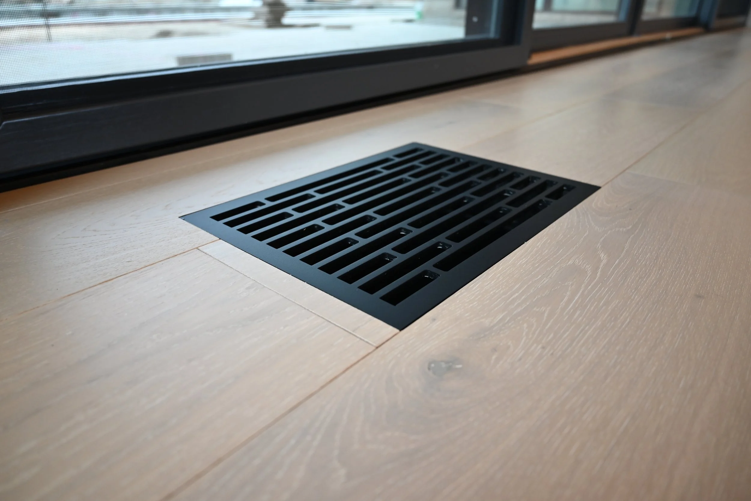 Large Straight Matte Black Metal Flush Mount Vent / Grill