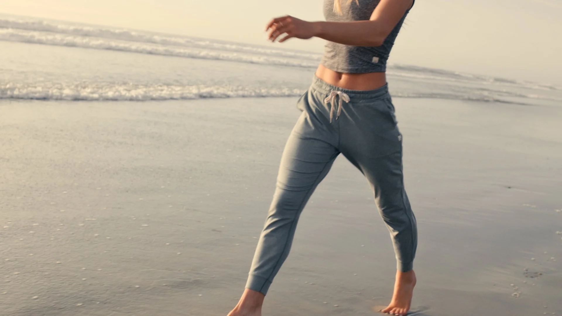 Vuori SP23 Livvy Dunne Performance Jogger TVC