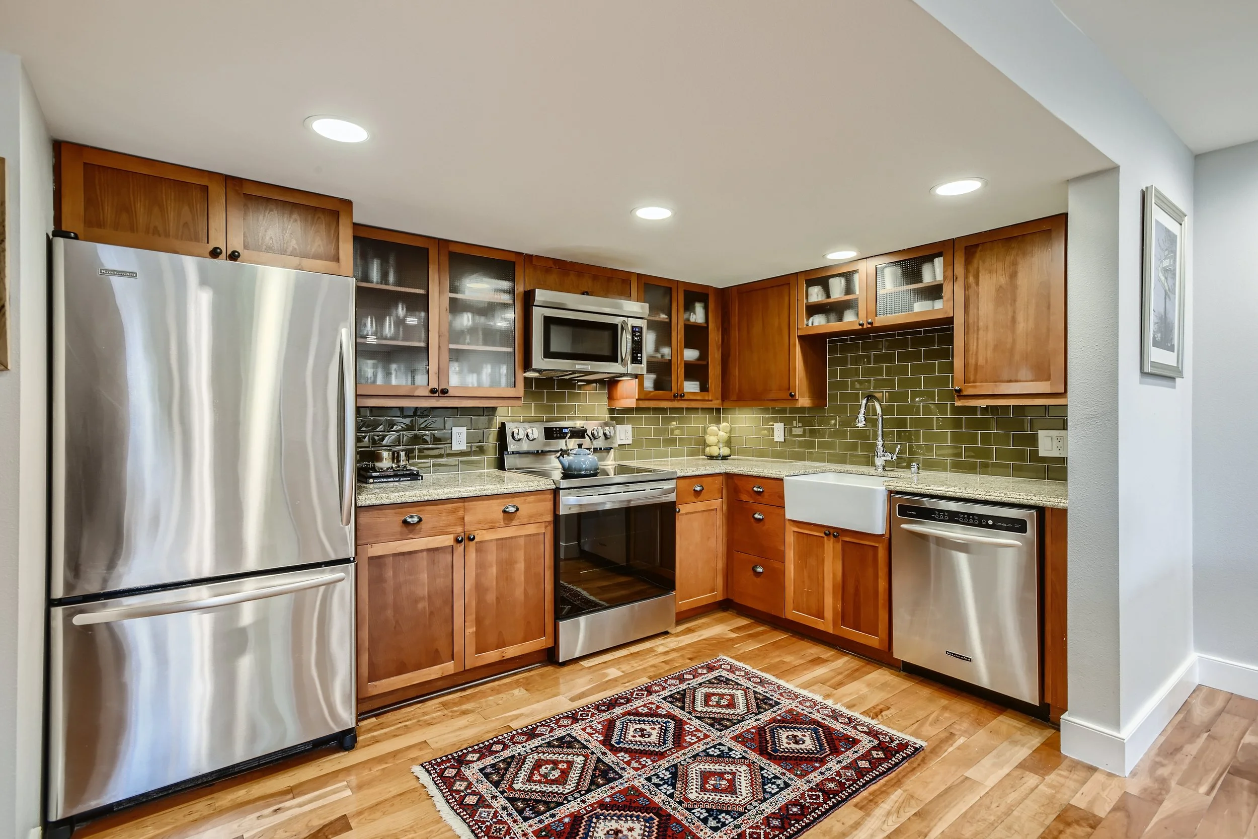 201 Galer St #163 - Print Quality - 011 - 17 Kitchen.jpg