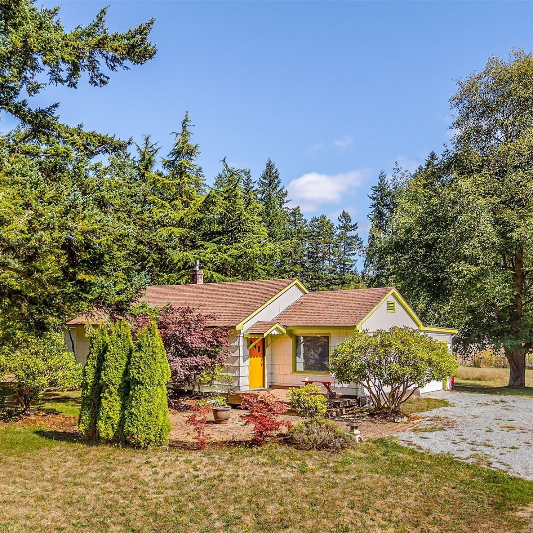 615 SW Camano Dr, Camano Island