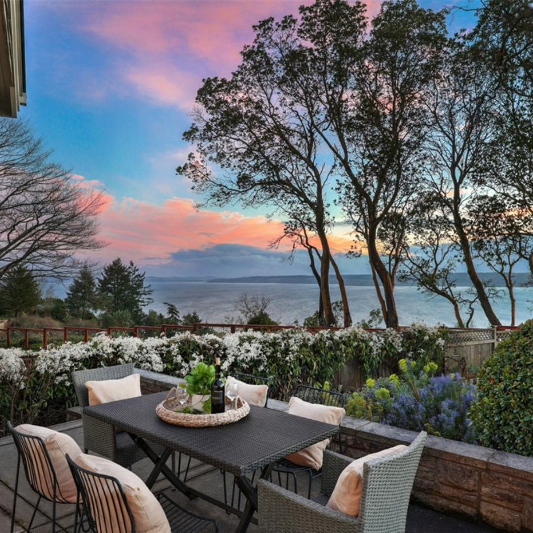 10431 Marine View Drive SW, Seattle
