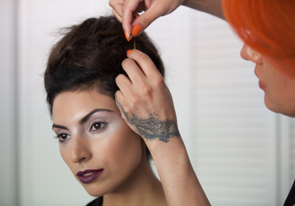 We teamed up with the talented Constanza Palavecino, make-up & Hair artist Nelson Tangol & assisting was Hanna. Photo shoot was an all chilean team and we had a blast!