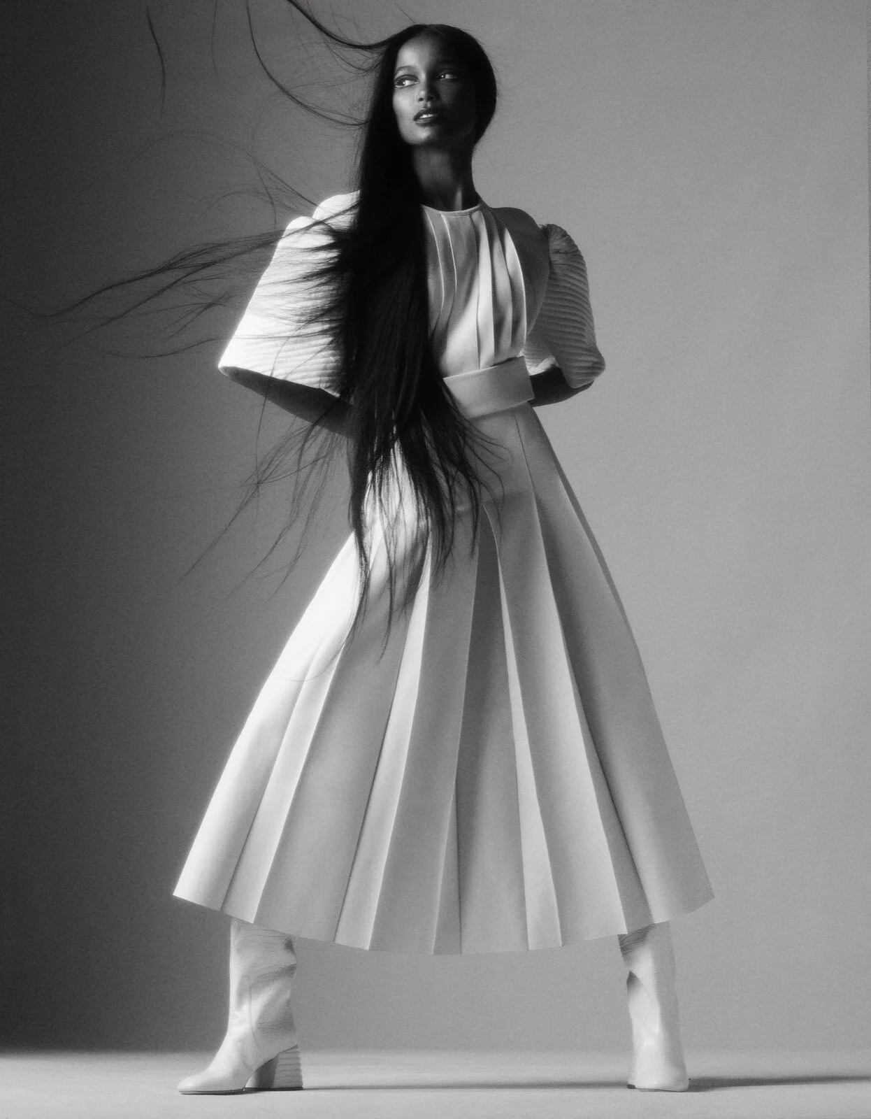 2020-06-18_VogueSpain_Fendi_02_420.jpg