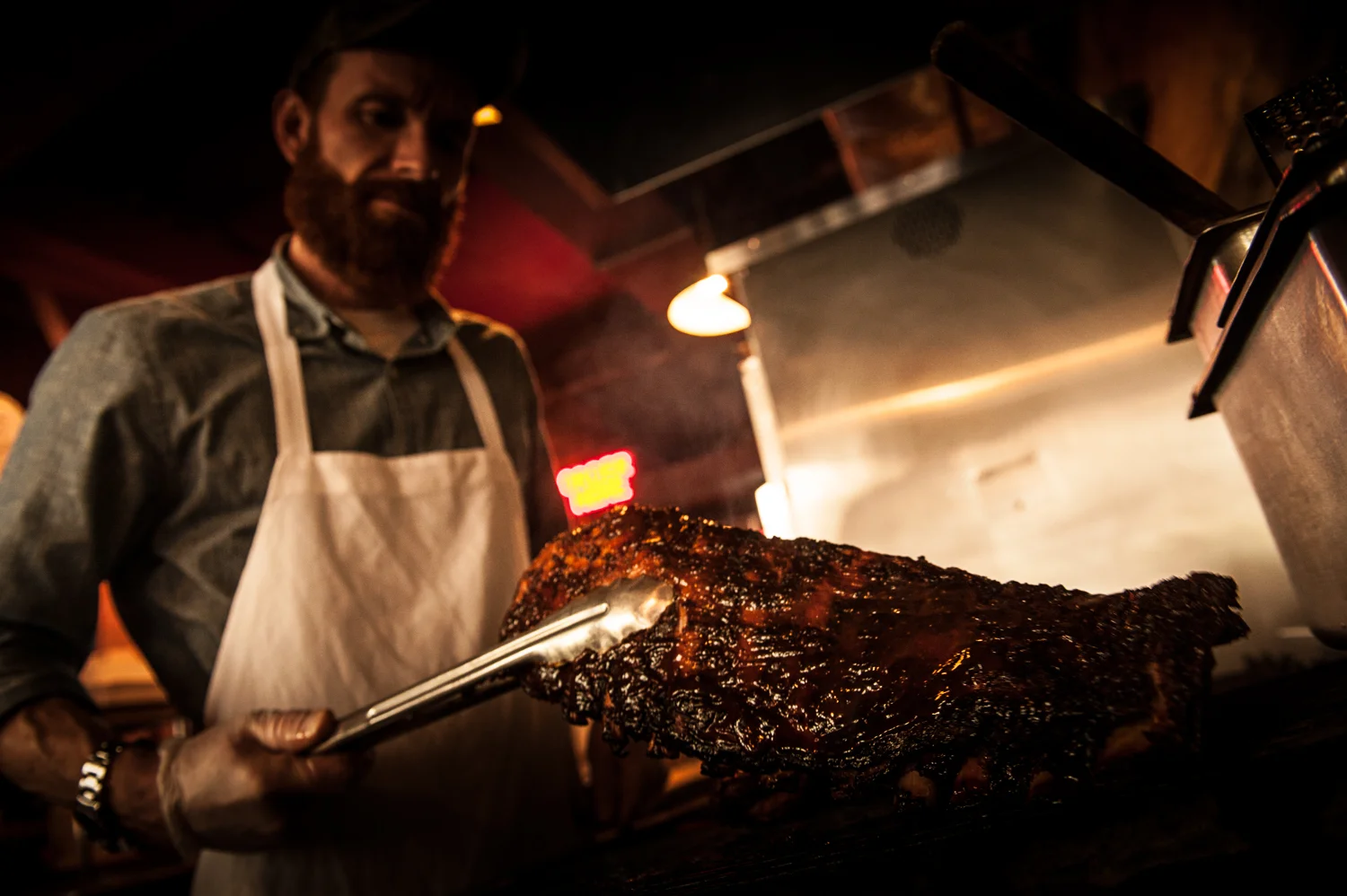 Cooking Ribs at Mables