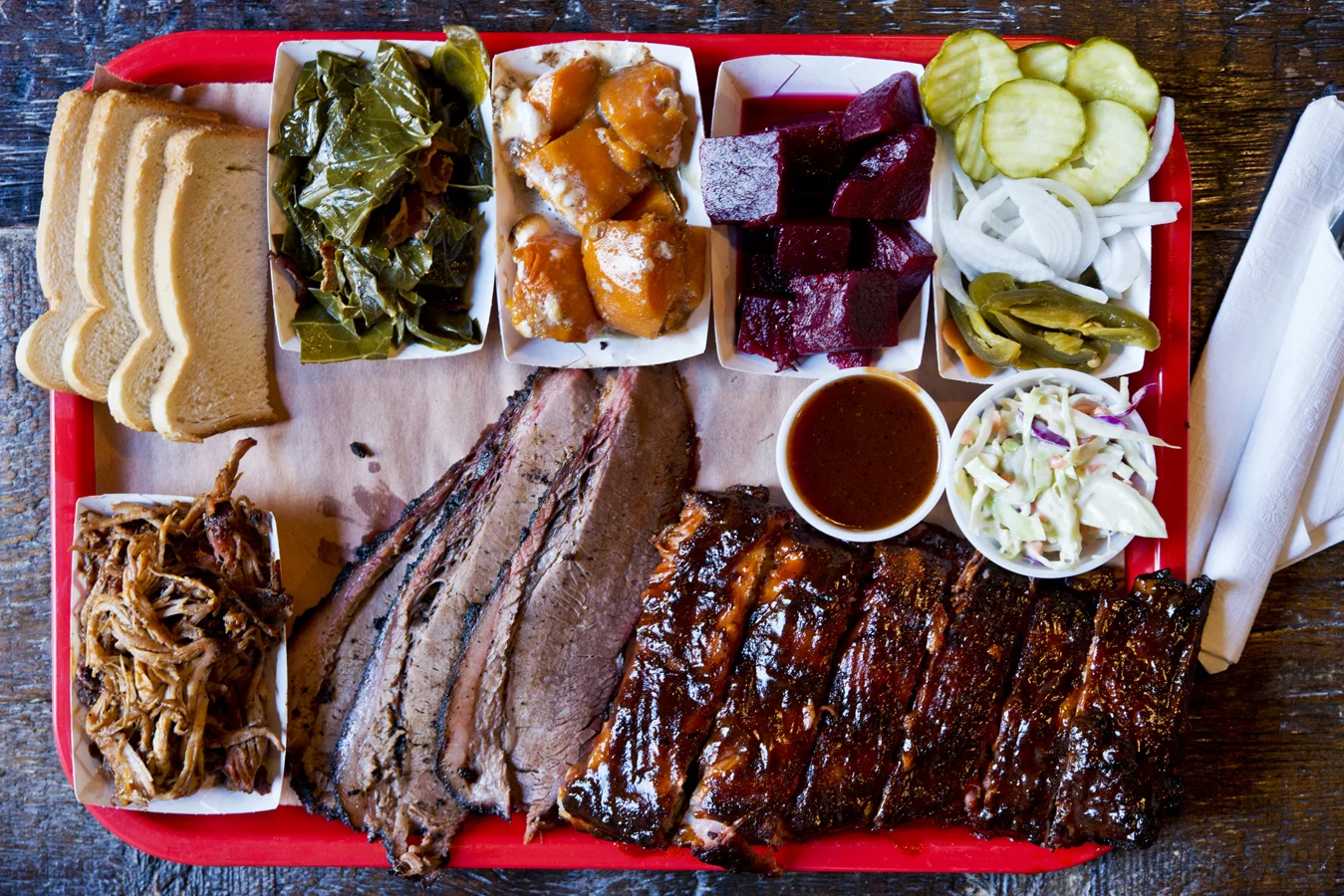 Mable's Smokehouse DeLux Platter