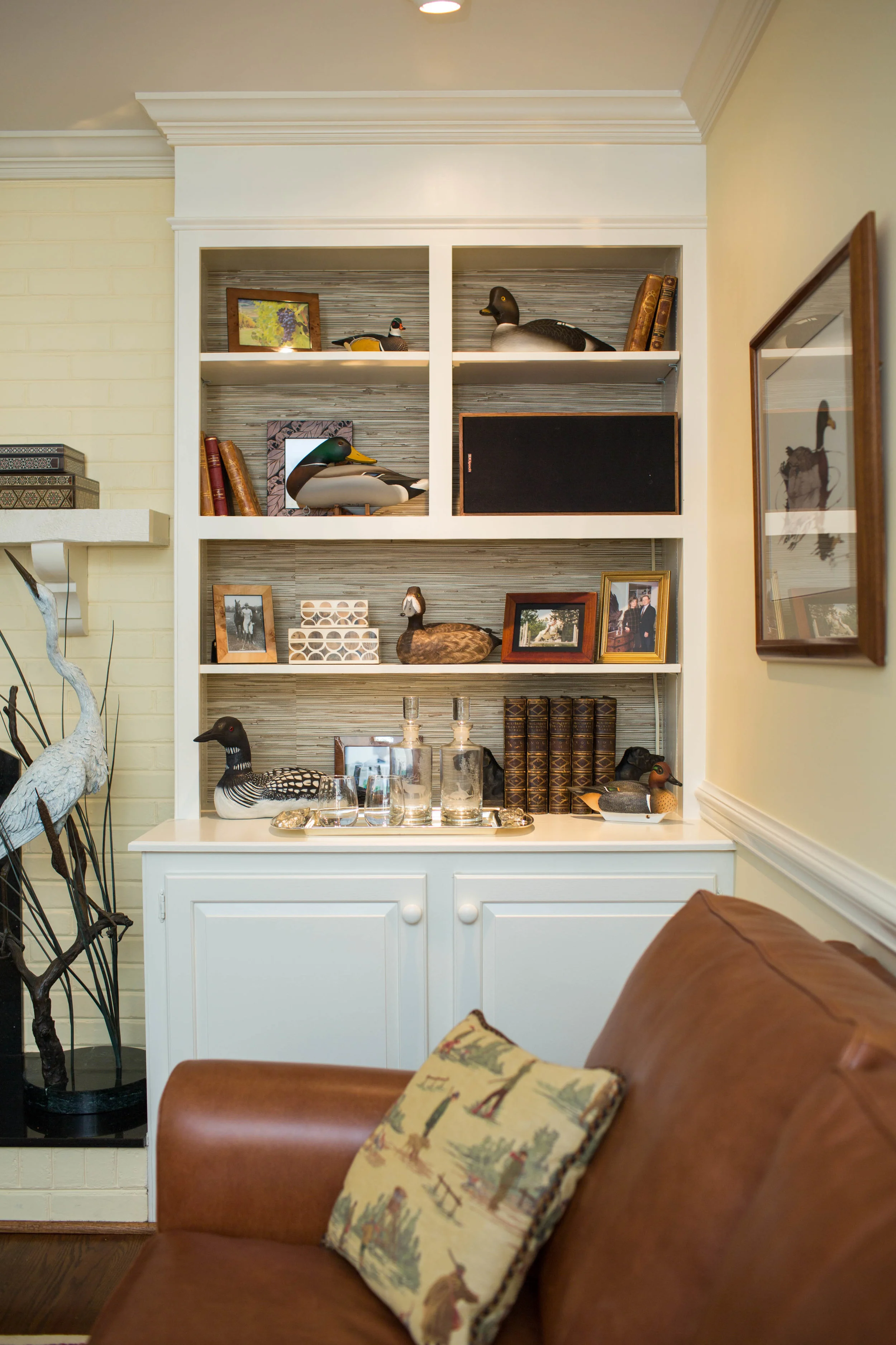 LR Bookcase 1.jpg