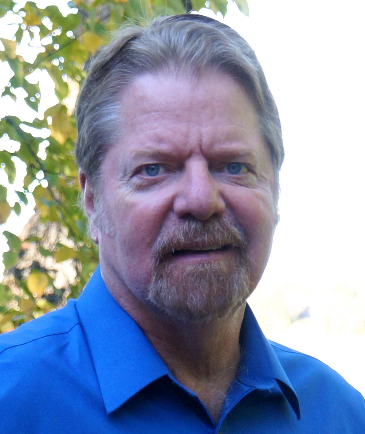 Author Tom Combs