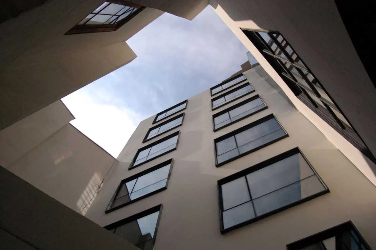PATIO-ACCESO-SD.jpg
