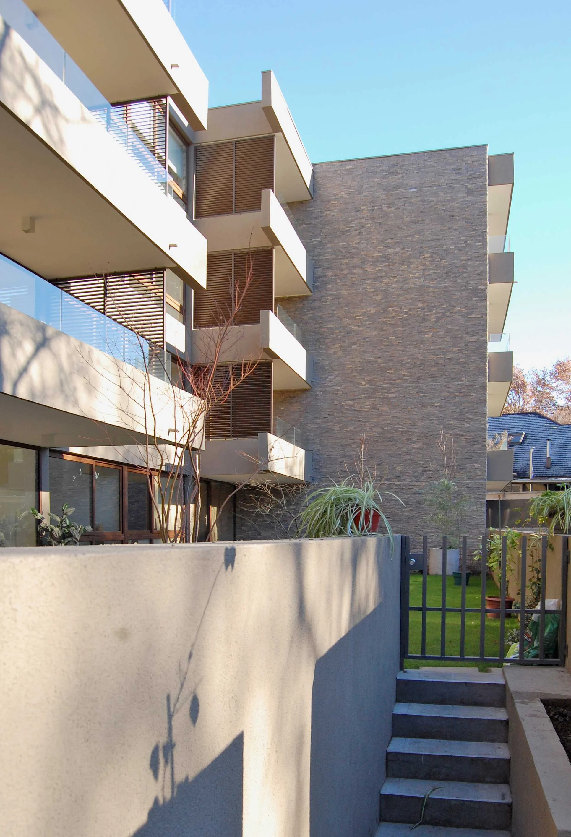 PATIO-FRENTE-01.jpg