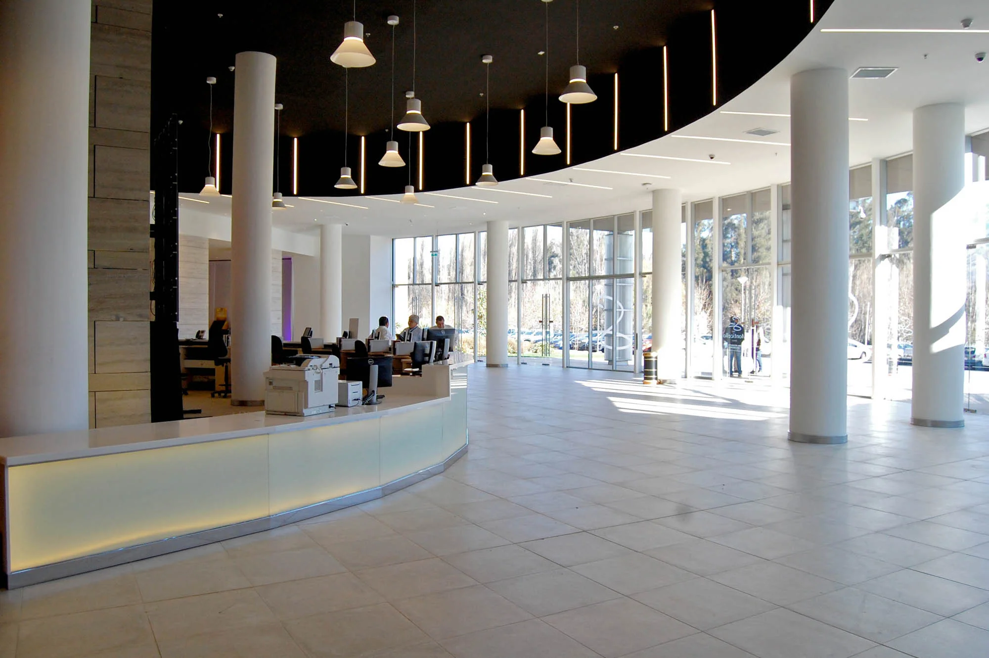 HALL 02.jpg