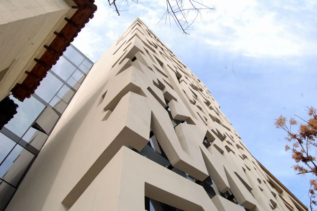 EXTERIOR 02-SD.jpg