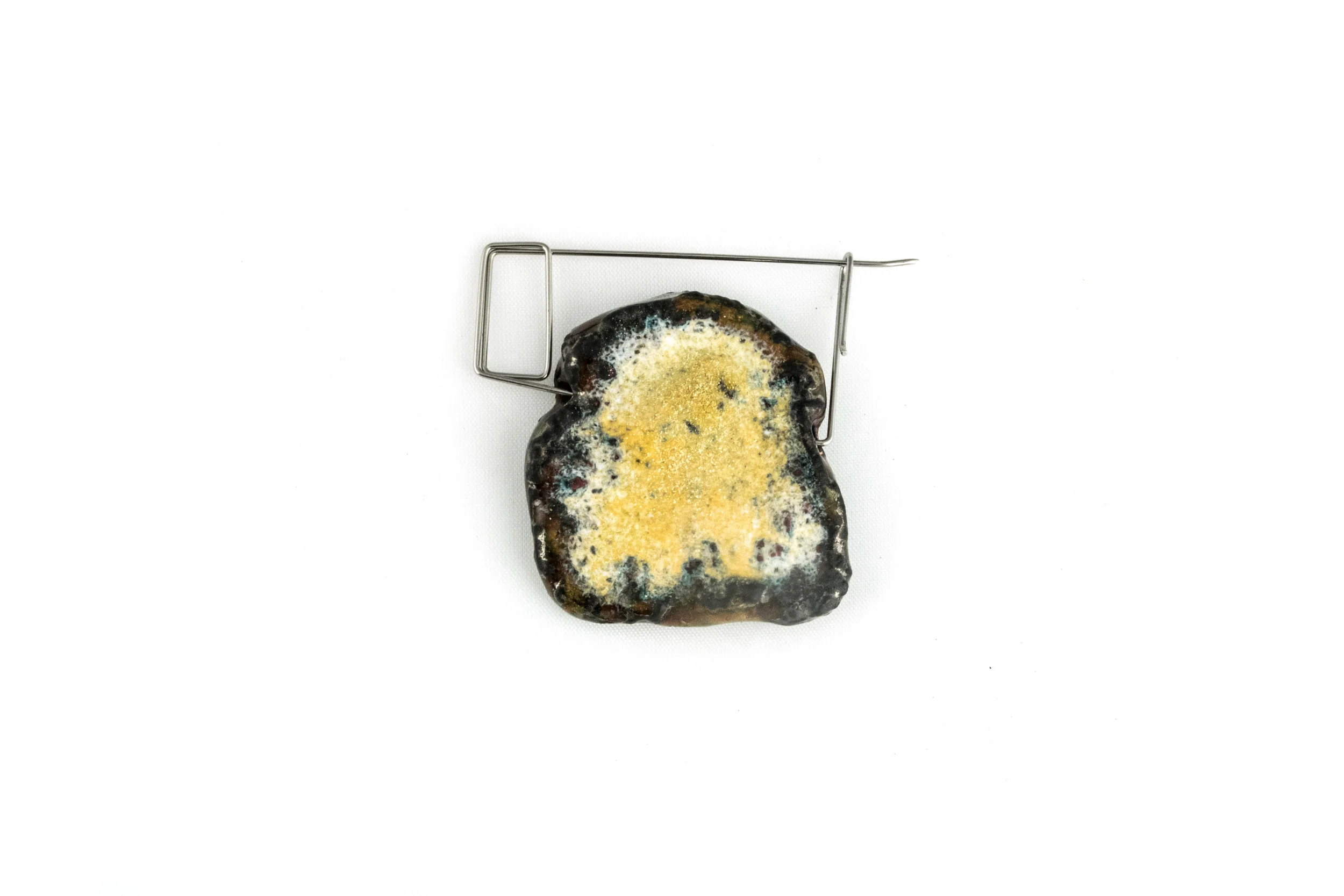 Mini Toast Brooch