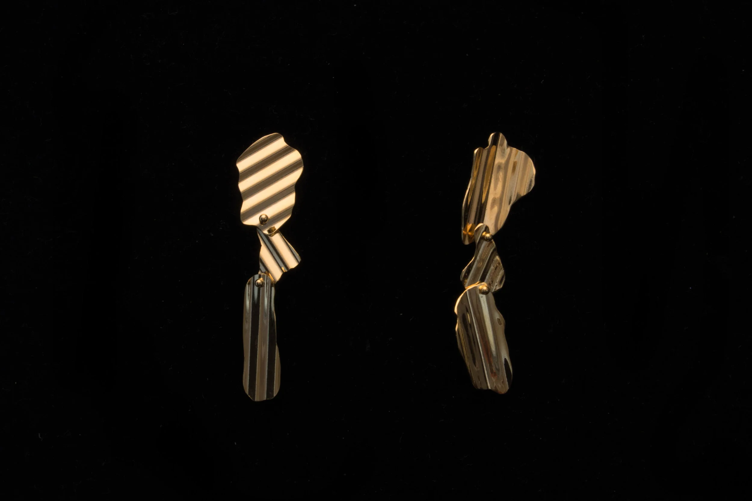 Tater Crumb Dangle Studs Medium