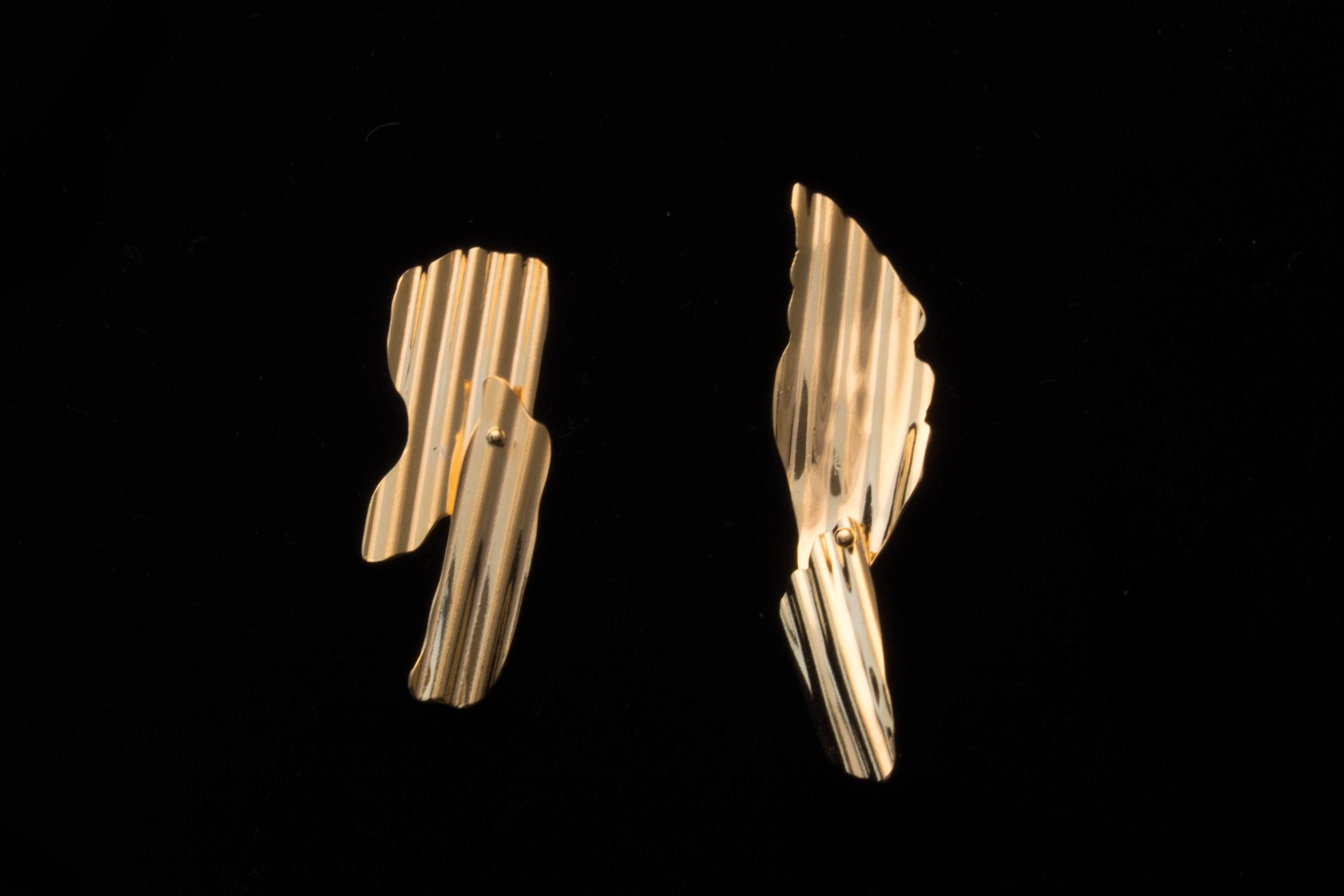 Tater Crumb Dangle Studs - Medium
