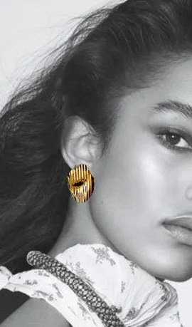 Small Tater Chip Studs