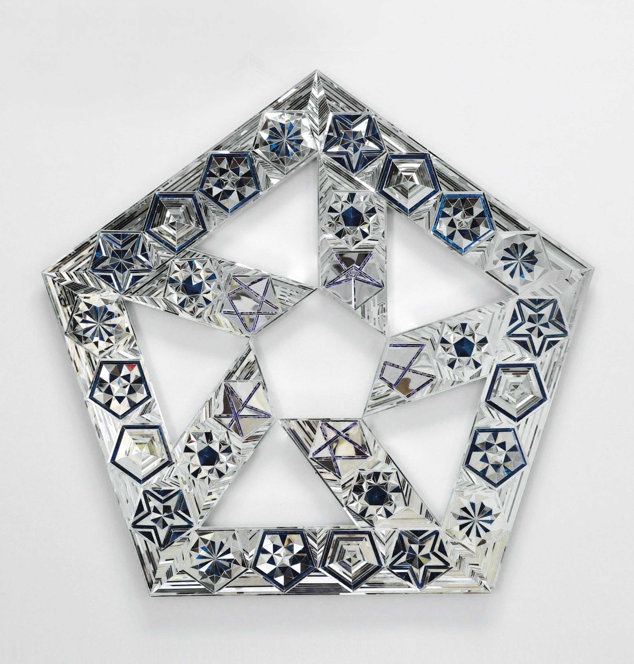 2016_DUB_01244_0086_000(monir_shahroudy_farmanfarmaian_pentagon).jpg