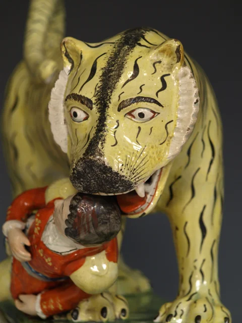 RW001240 - Rare Staffordshire Pearlware Group 'The Death of Munrow’ - 12.jpg