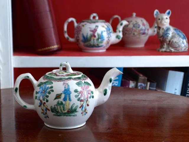 RPW00194 - Staffordshire Salt-Glazed Stoneware Teapot and cover - 1.jpg