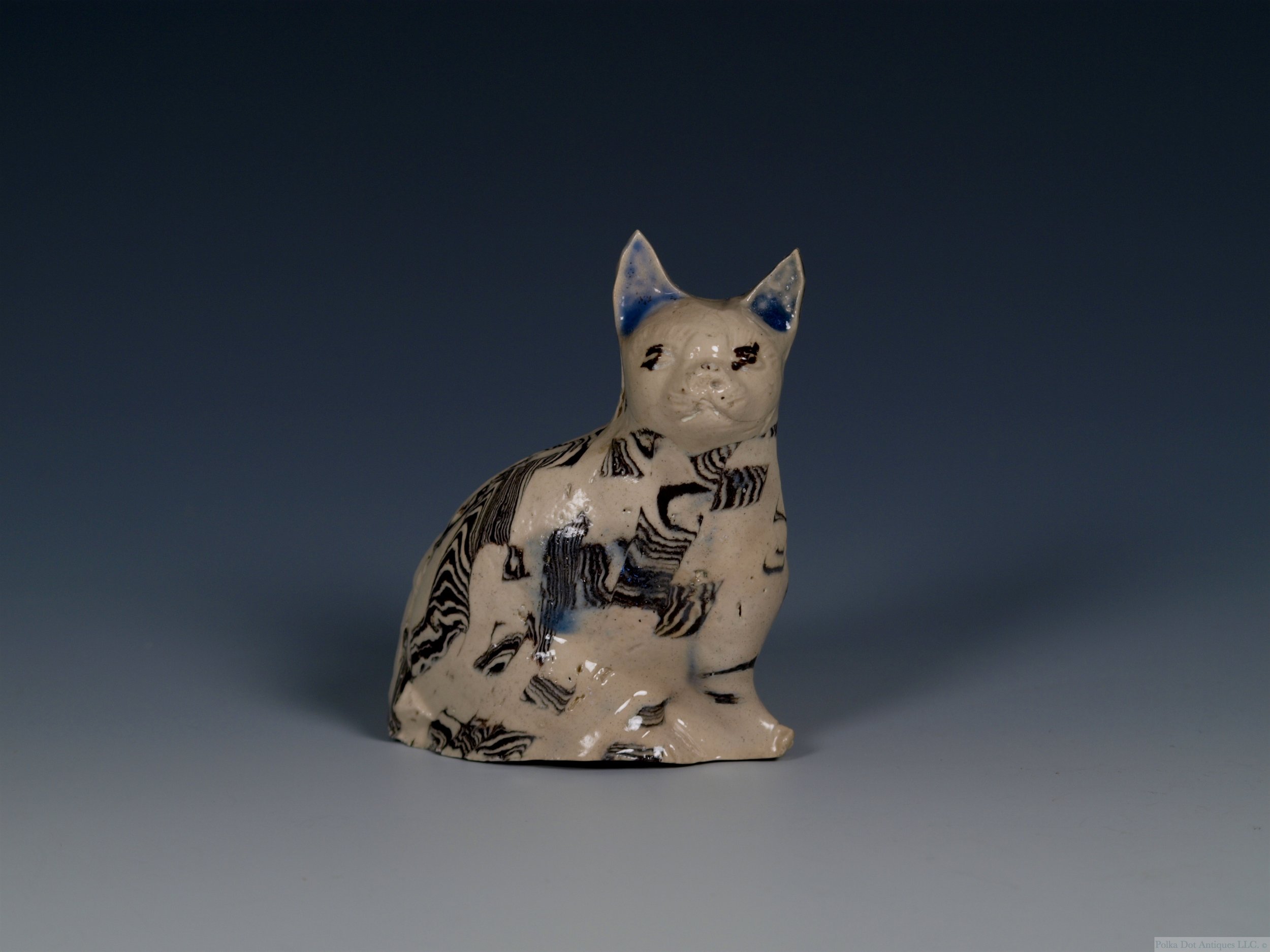 Stoneware Solid Agate Model of a Cat, c.1750, 4 ½”.