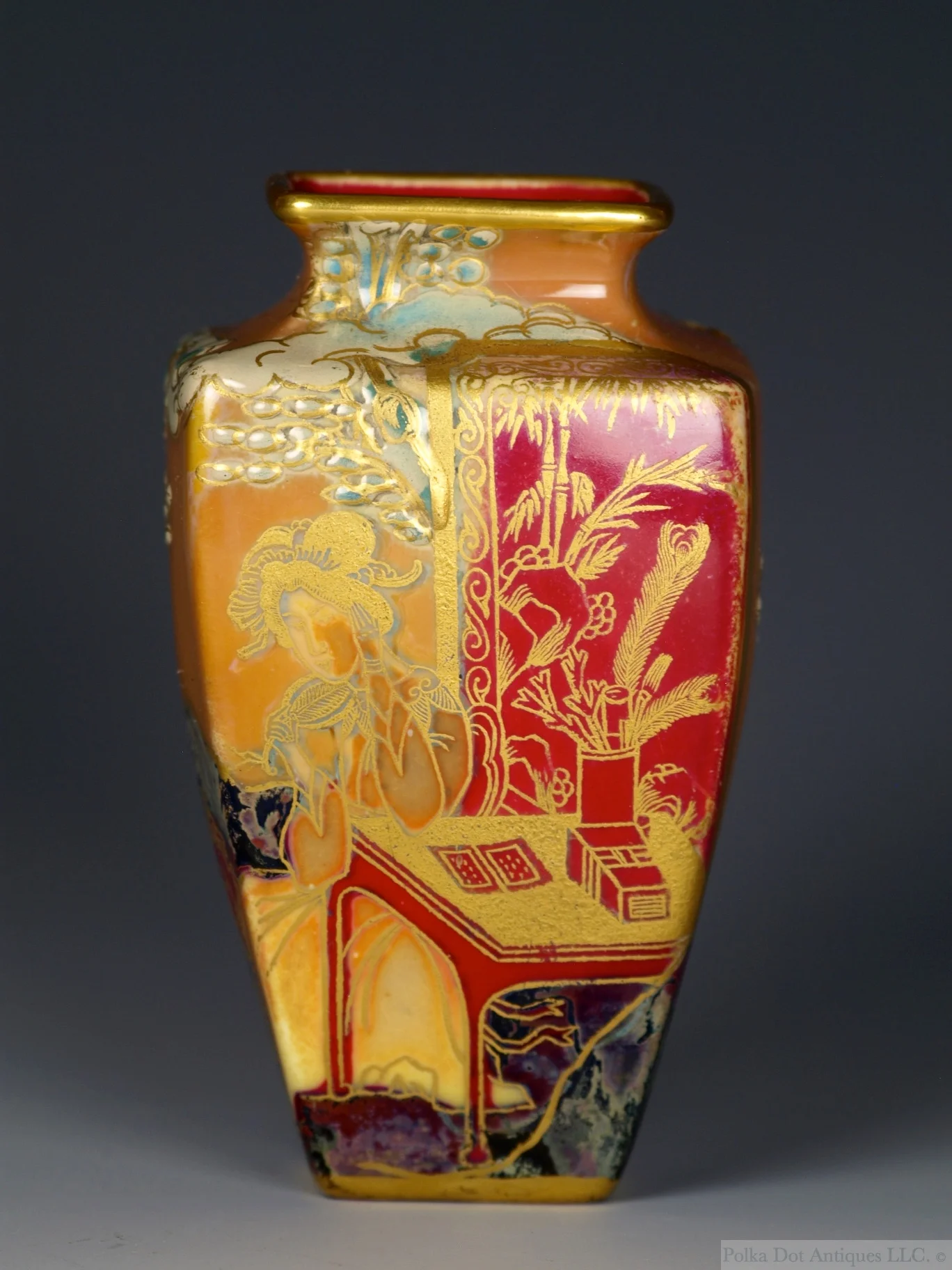 RPW396 Moore Japanese Woman Vase - 1.jpg