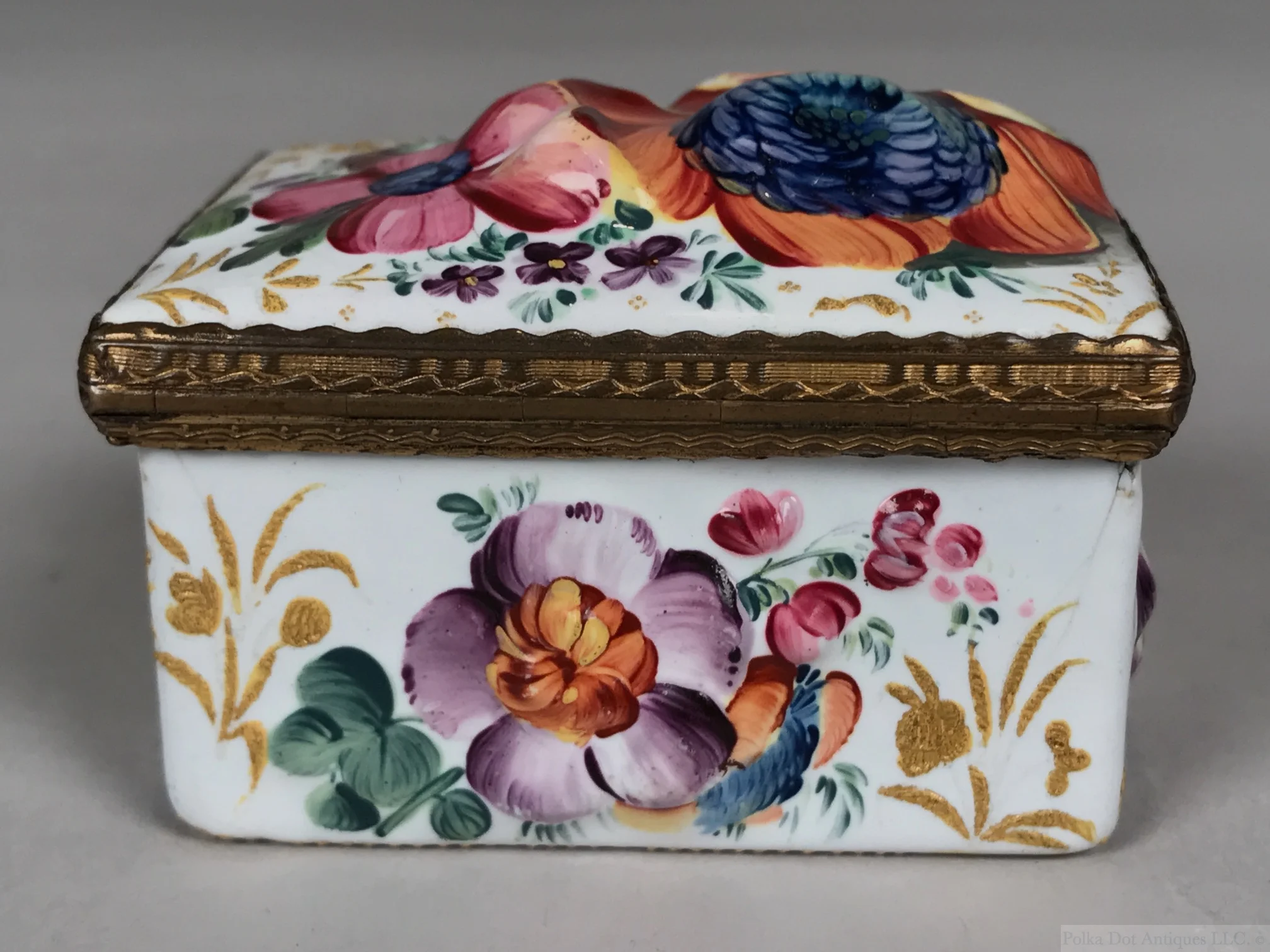 South Staffordshire (Bilston) Enameled Box and Cover, 1750 – 1780, 2½“ x 2.”