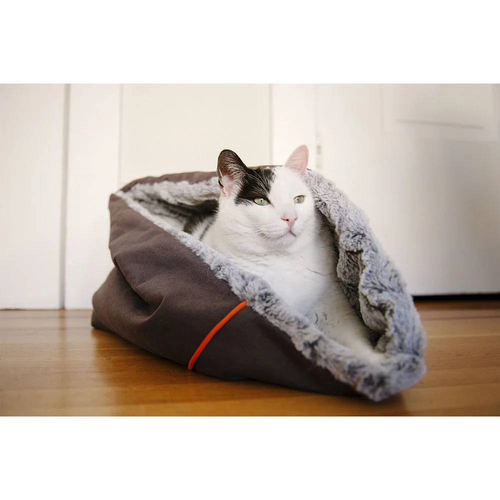 P.L.A.Y.-Snugglebed2.jpg
