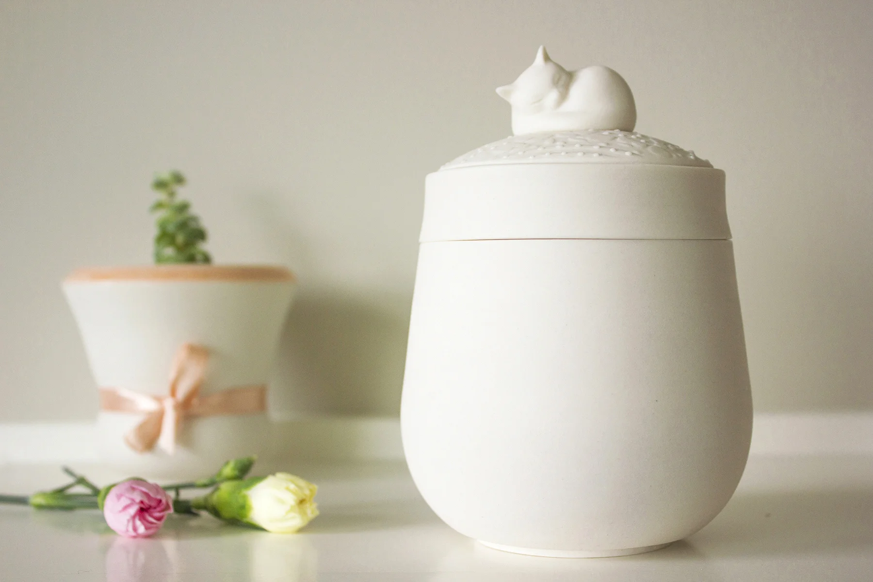Pet-Urn-Darling-Ivory-Porcelain-White-LongLoveMemorials-05.jpg
