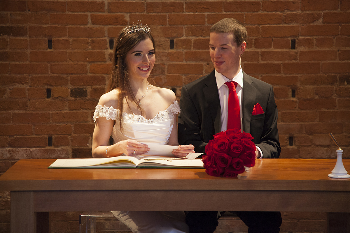 wedding photography red house barn .jpg