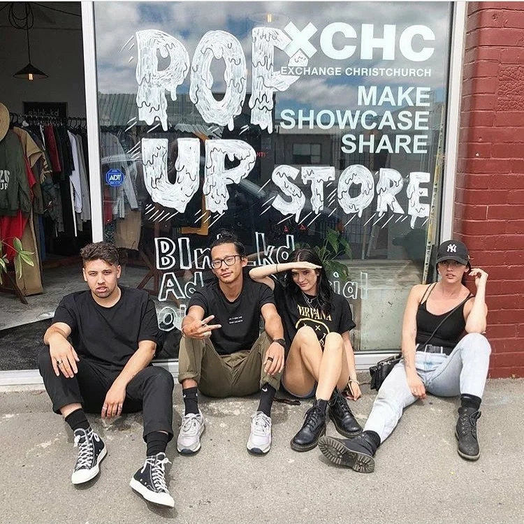Pop-Up Shop