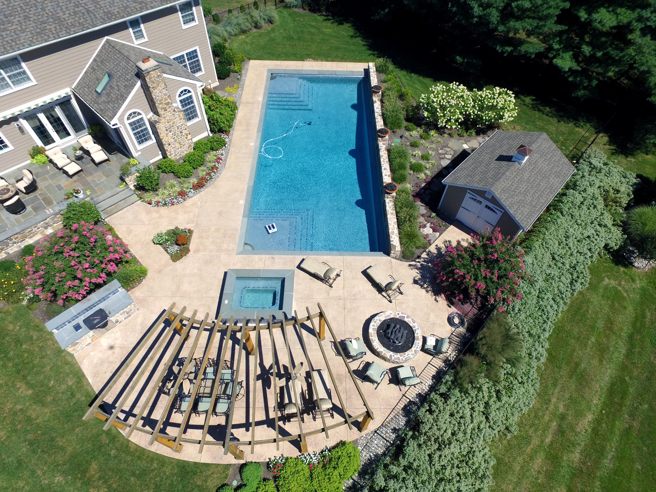 Pondworks_Backyard Retreat_Aerial View_Drone_Pool_03_A.jpg
