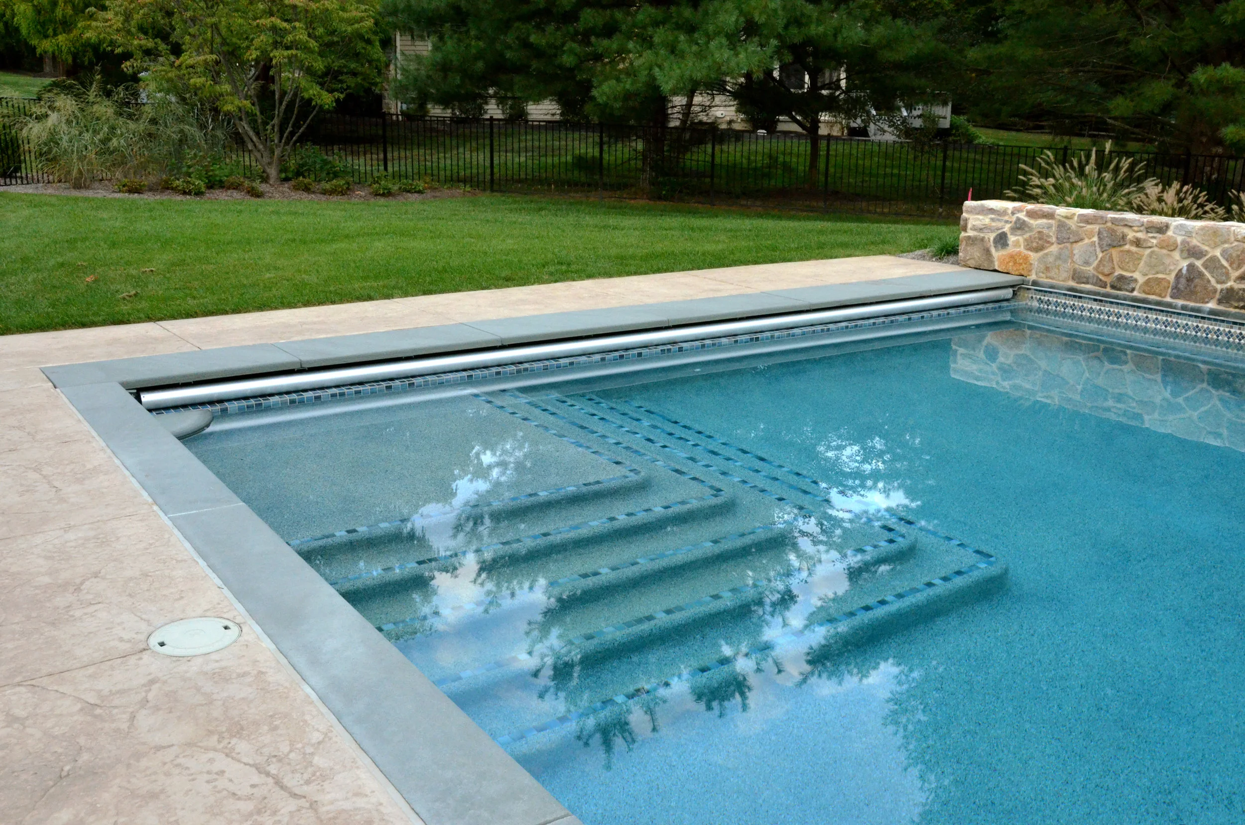 Pondworks_Backyard Retreat_pool_custom_stairs_a.jpg
