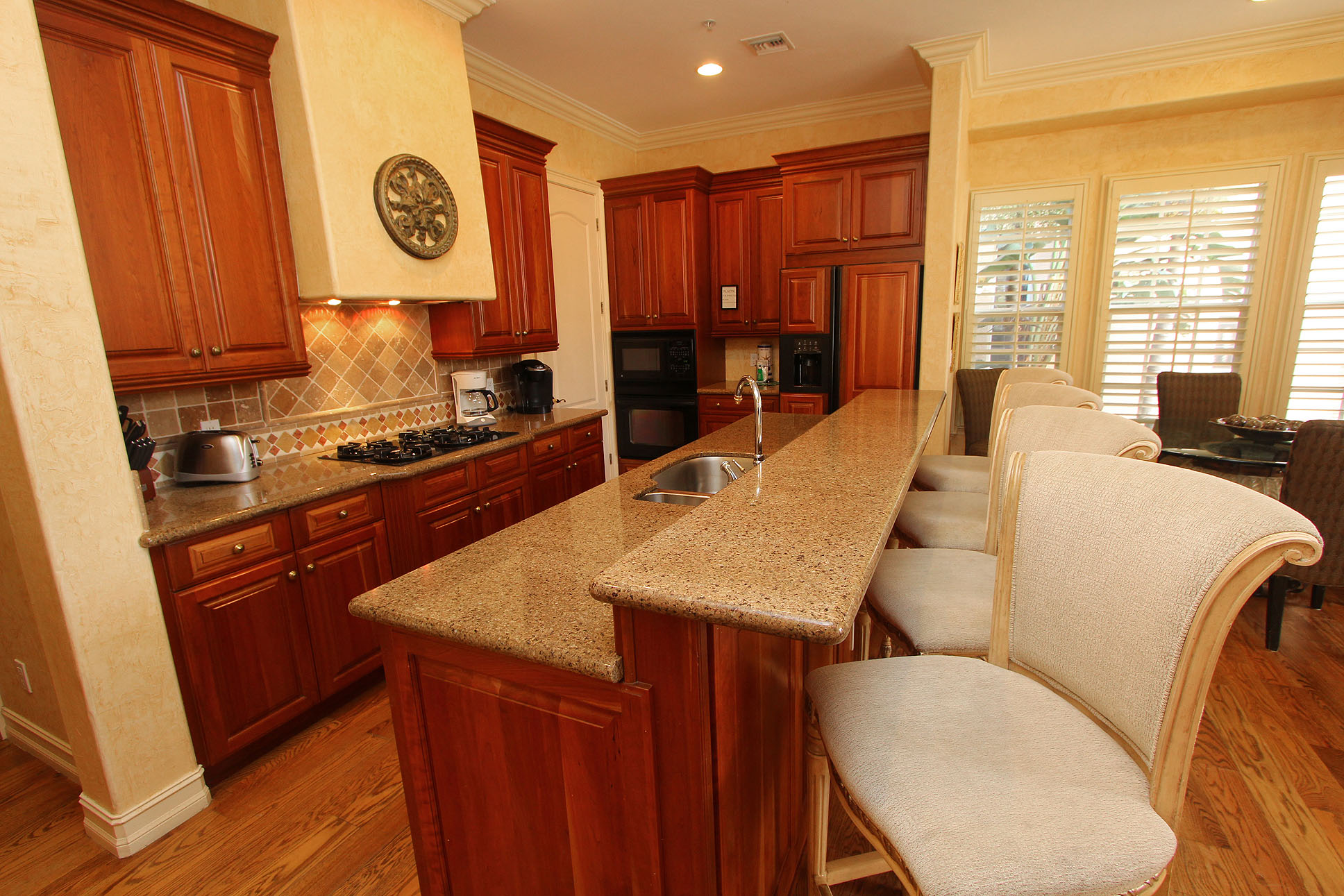 Island Kitchen