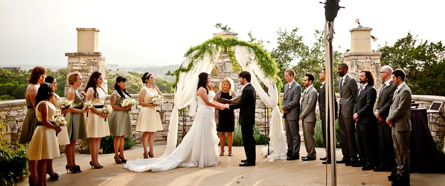 one-world-theater-austin-wedding-photos-011.jpg